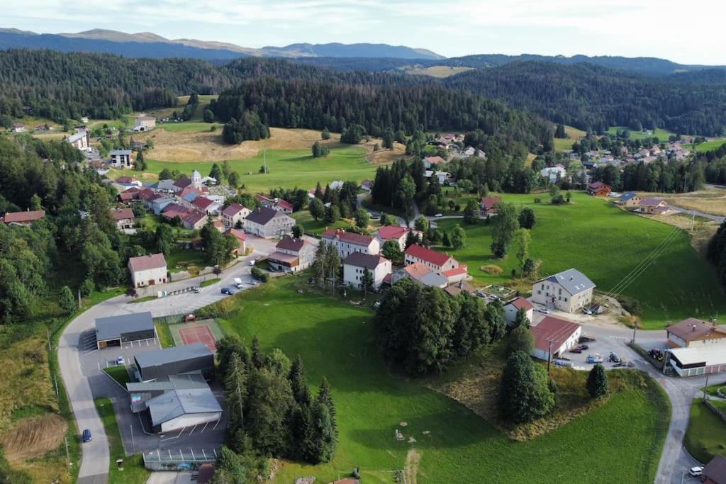 Chic & Champetre Au Coeur Du Haut-Jura Lamoura Extérieur photo